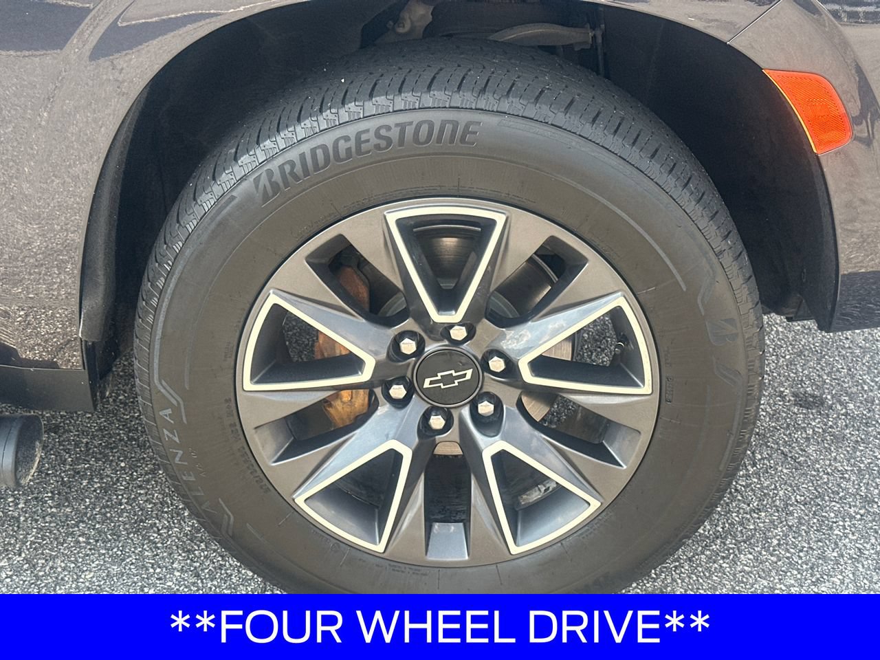 Used 2022 Chevrolet Tahoe Z71 w/ Z71 Off-Road Package AWD/4WD image 14