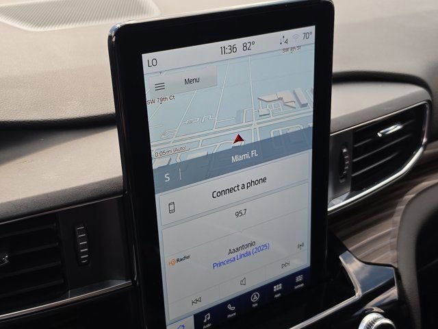 Certified 2023 Ford Explorer Limited w/ Limited Technology Package image 23