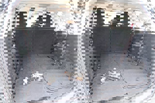 Used 2019 Dodge Journey SE image 20