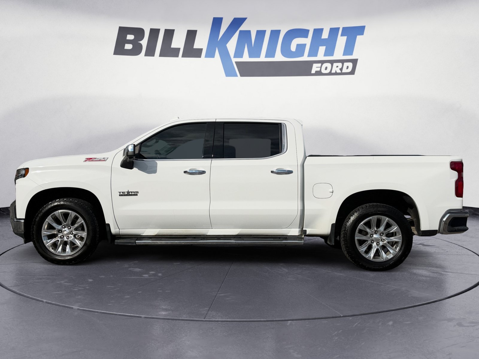 Used 2022 Chevrolet Silverado 1500 LTZ AWD/4WD image 2