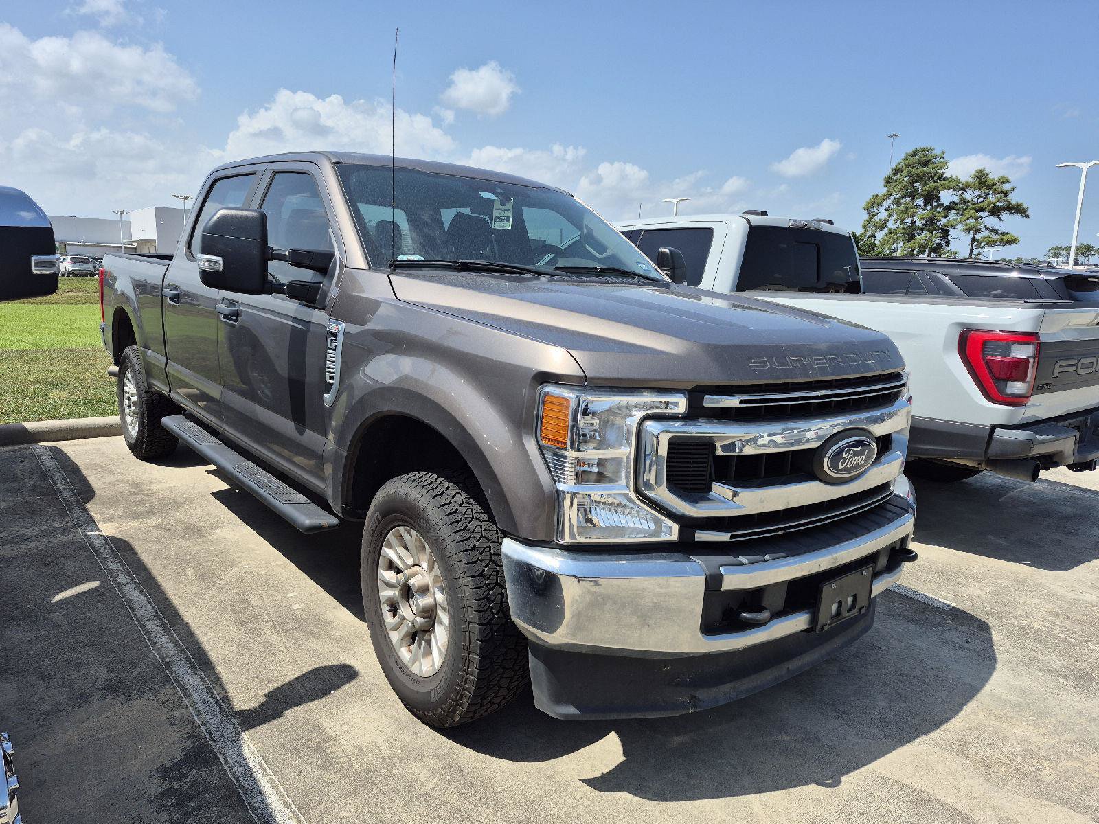 Certified 2020 Ford F250 XL w/ STX Appearance Package AWD/4WD image 11