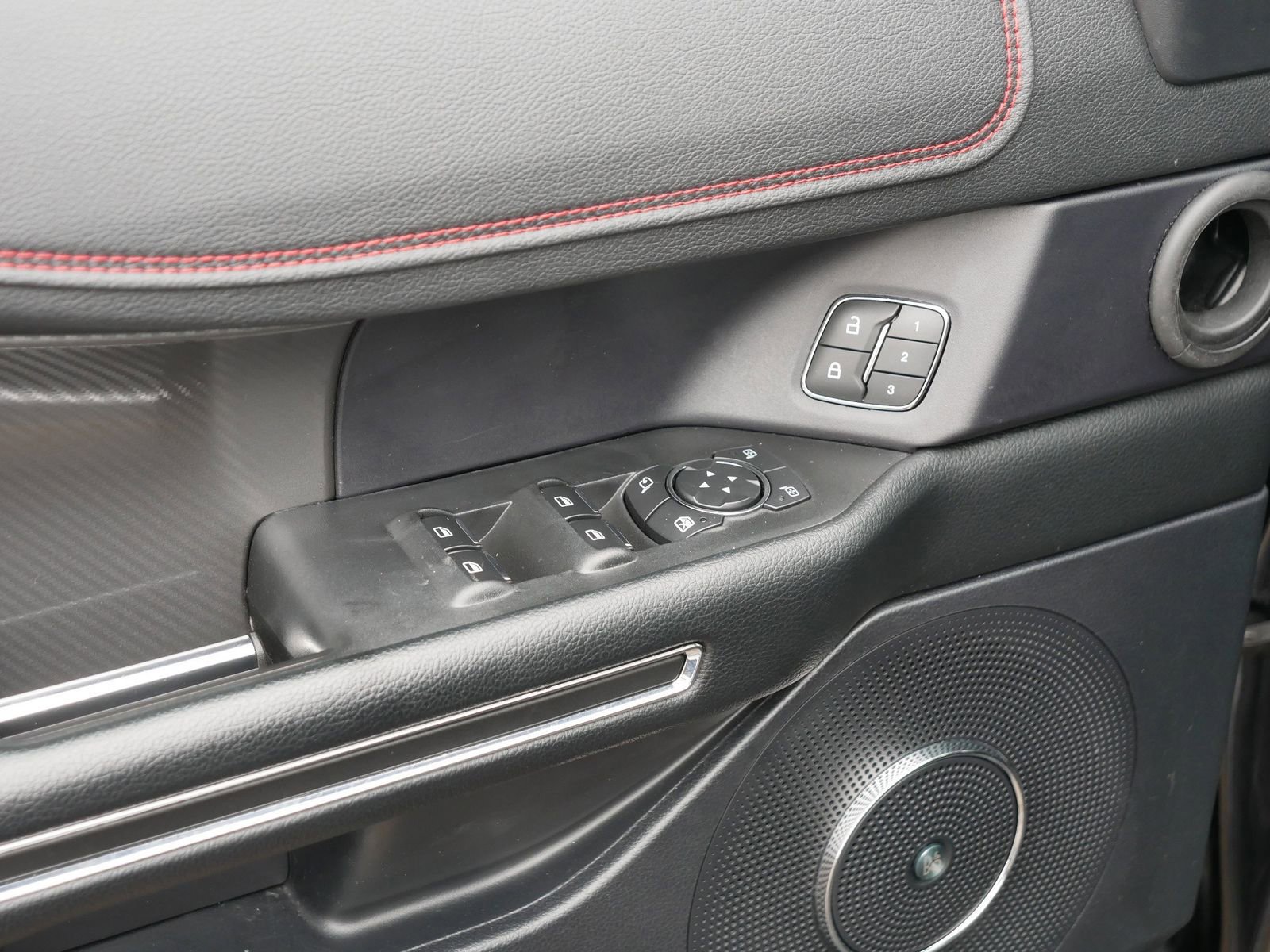 Certified 2021 Ford Expedition Limited image 18