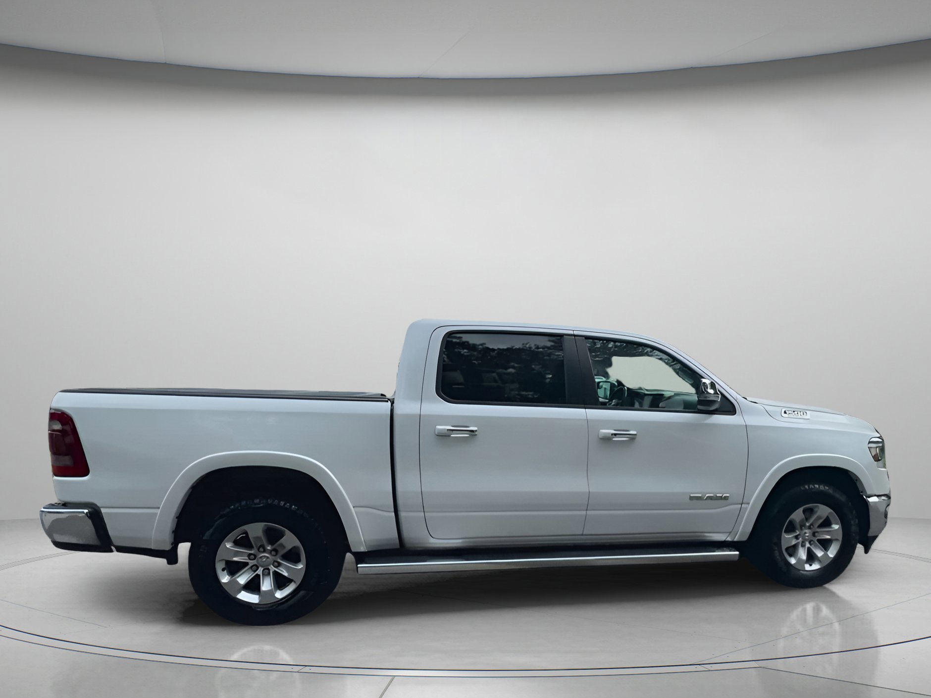 Used 2022 RAM 1500 Laramie image 24
