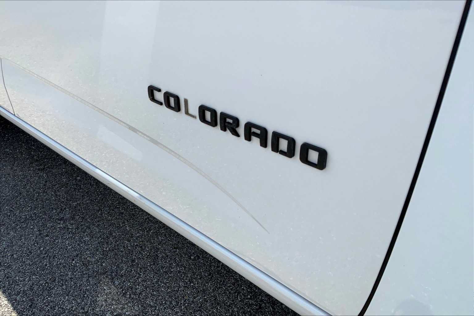 Used 2022 Chevrolet Colorado LT w/ LT Convenience Package AWD/4WD image 10