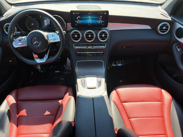 Used 2022 Mercedes-Benz GLC 300 image 23
