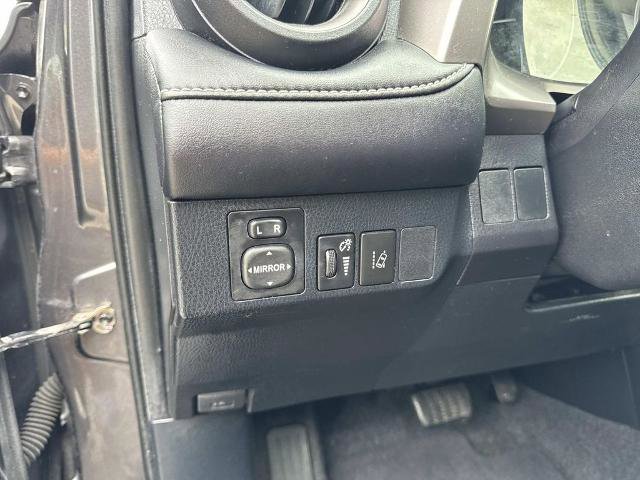 Used 2017 Toyota RAV4 XLE FWD image 21