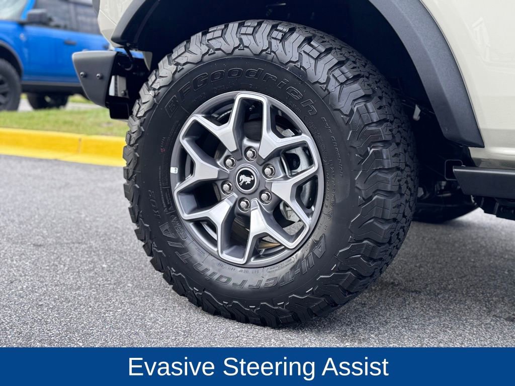 Certified 2025 Ford Bronco Badlands image 8