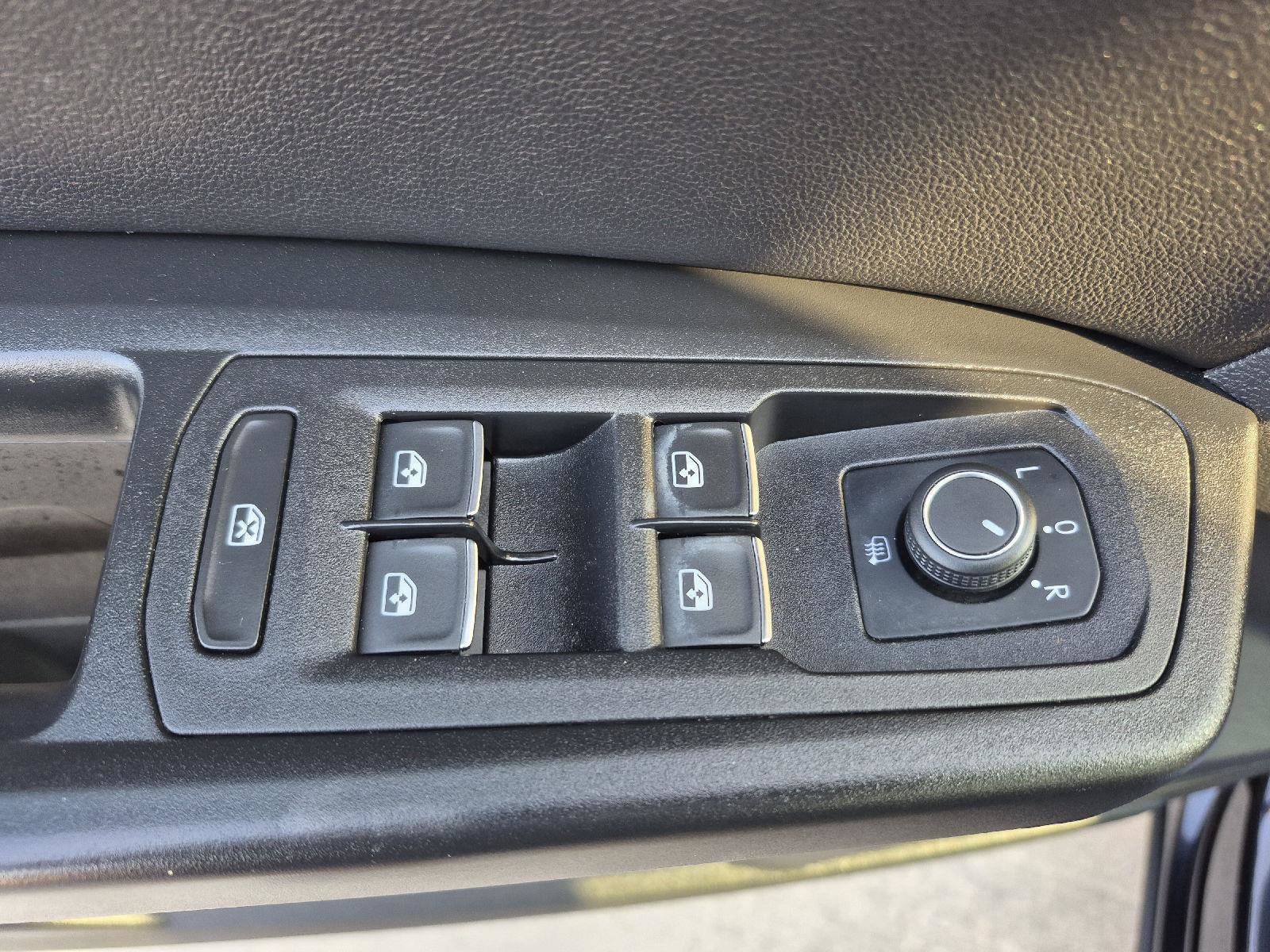 Used 2019 Volkswagen Atlas SE image 10