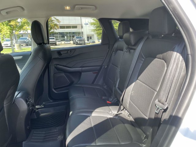 Certified 2022 Ford Escape SE w/ Convenience Package AWD/4WD image 16