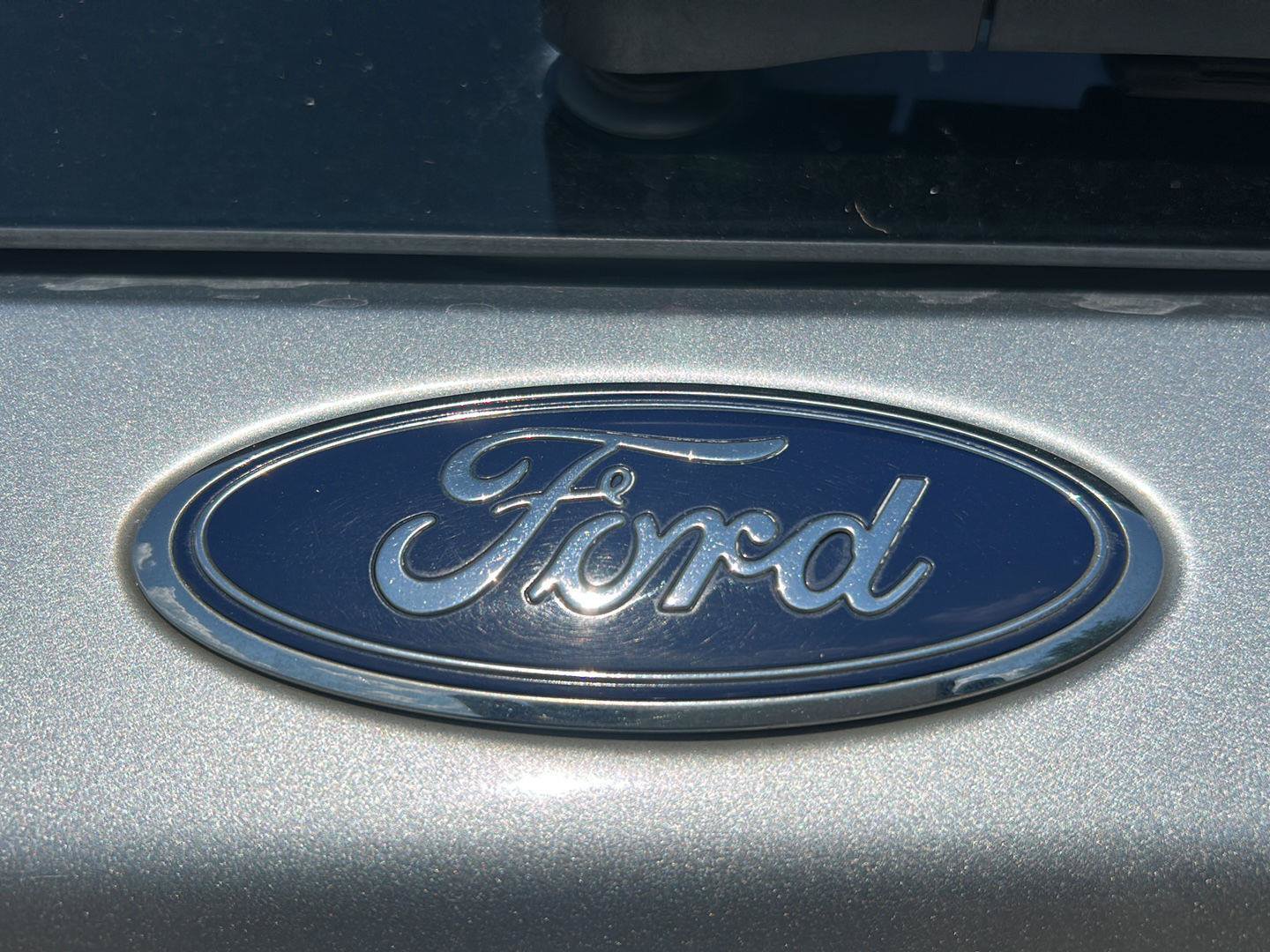 Certified 2023 Ford Explorer XLT w/ Equipment Group 202A RWD image 30
