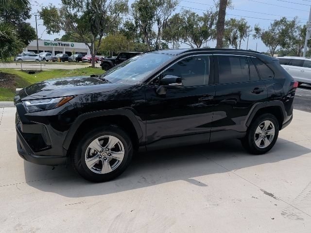 Used 2024 Toyota RAV4 XLE AWD/4WD image 8
