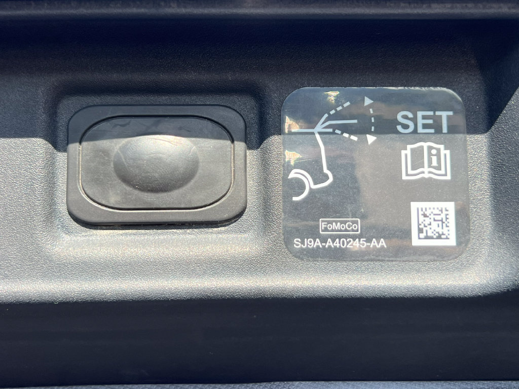Certified 2025 Ford Mustang Mach-E Premium w/ Interior Protection Package AWD/4WD image 34