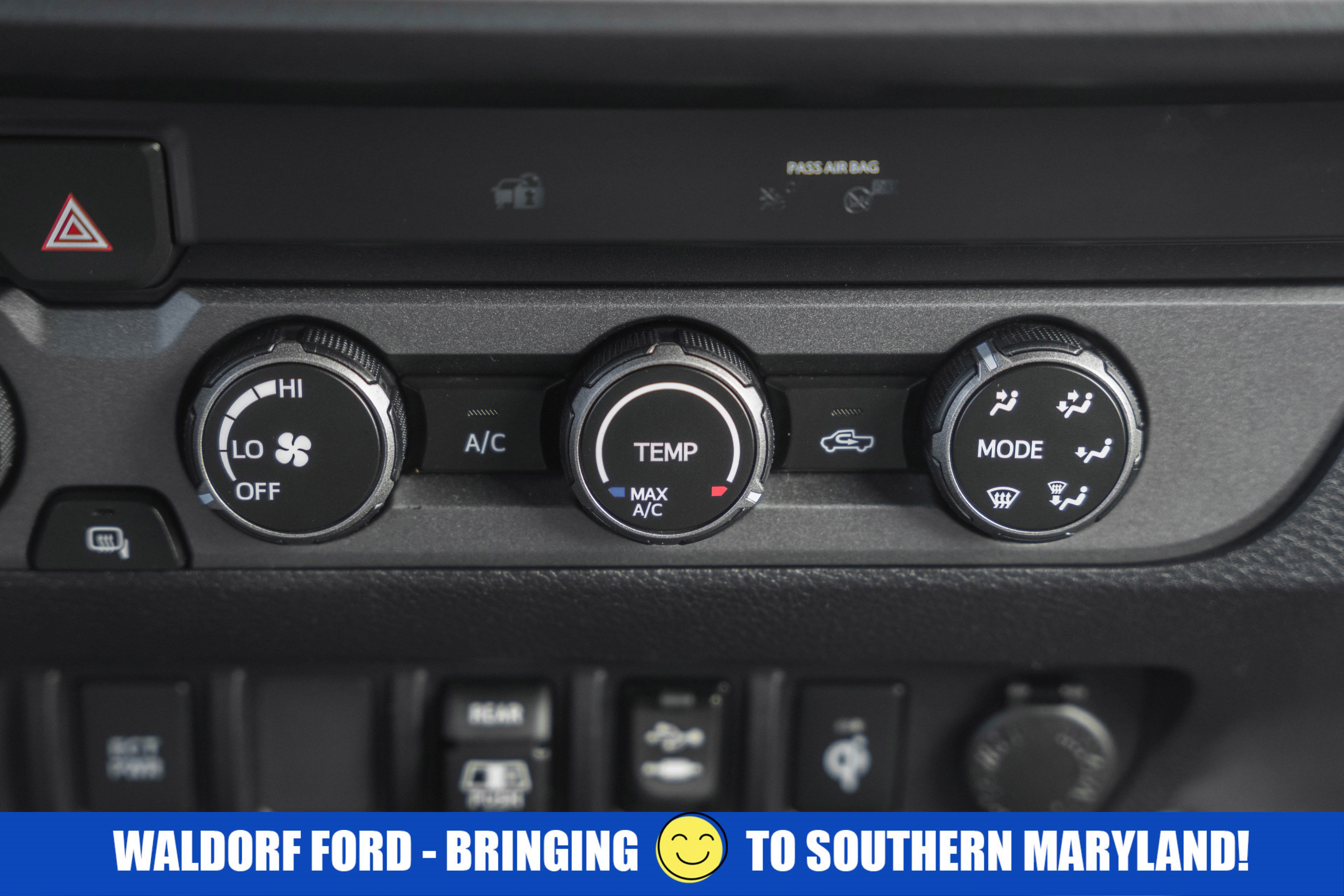 Used 2019 Toyota Tacoma 4x4 Double Cab image 28