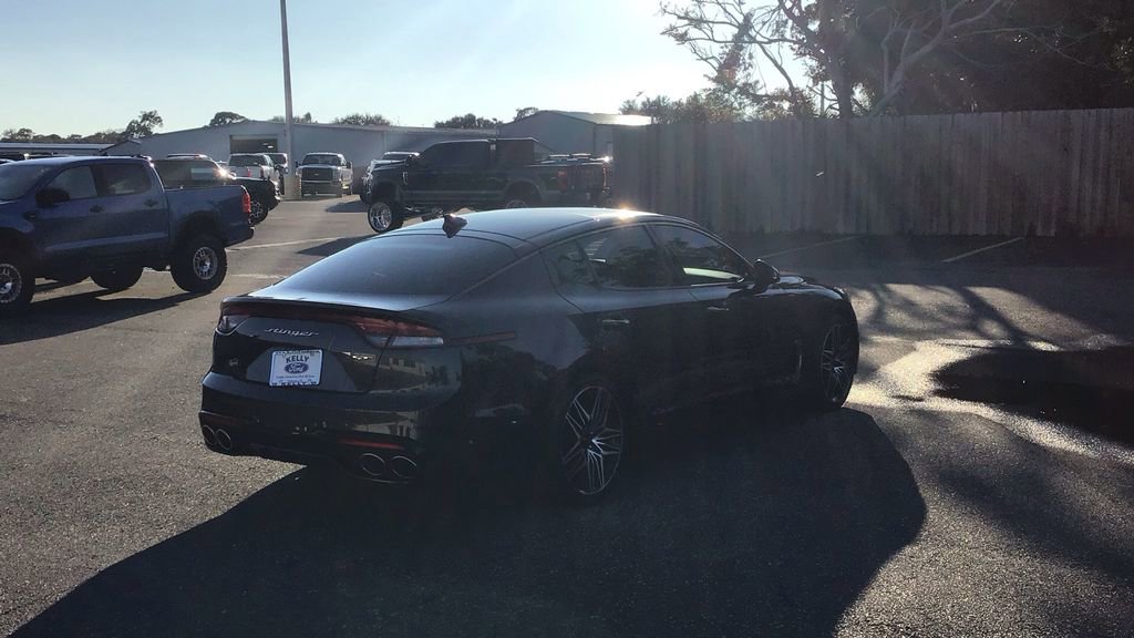 Used 2022 Kia Stinger GT1 w/ Red Interior Color Package image 5