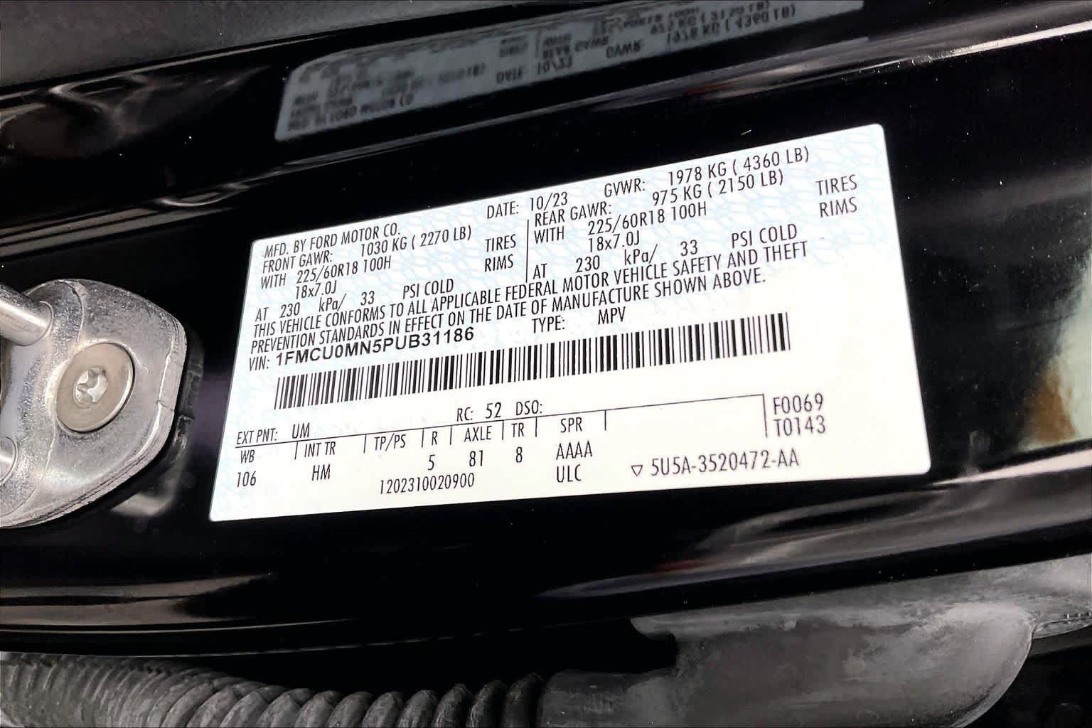 Certified 2023 Ford Escape ST-Line w/ Tech Pack #1 FWD image 33