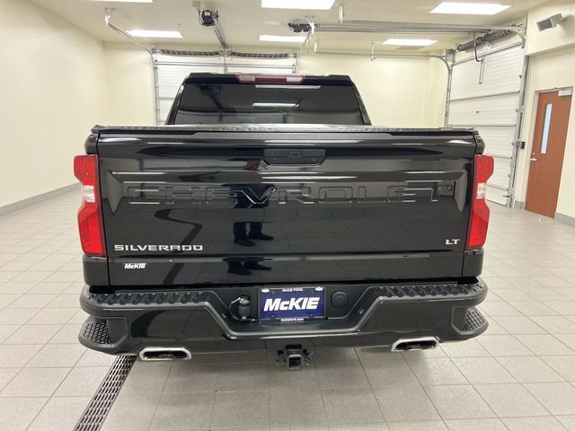 Used 2022 Chevrolet Silverado 1500 LT Trail Boss image 2