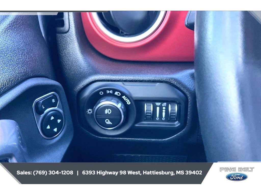 Used 2022 Jeep Gladiator Rubicon w/ LED Lighting Group image 23