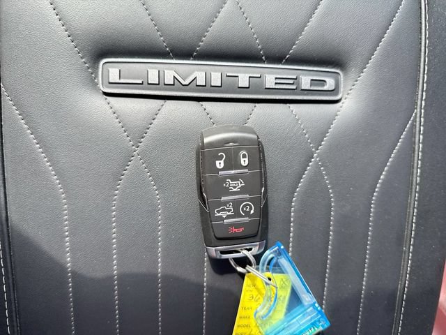 Used 2025 RAM 1500 Limited AWD/4WD image 31