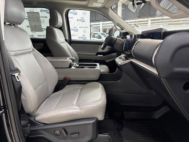 Certified 2025 Ford Expedition Active image 15