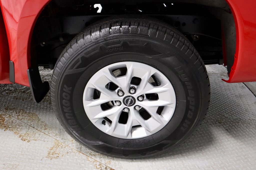 Used 2025 Nissan Frontier S w/ S Utility Package image 18
