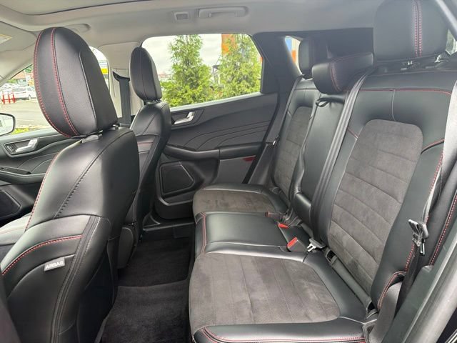 Certified 2022 Ford Escape SEL w/ SEL Stealth AWD Package image 14