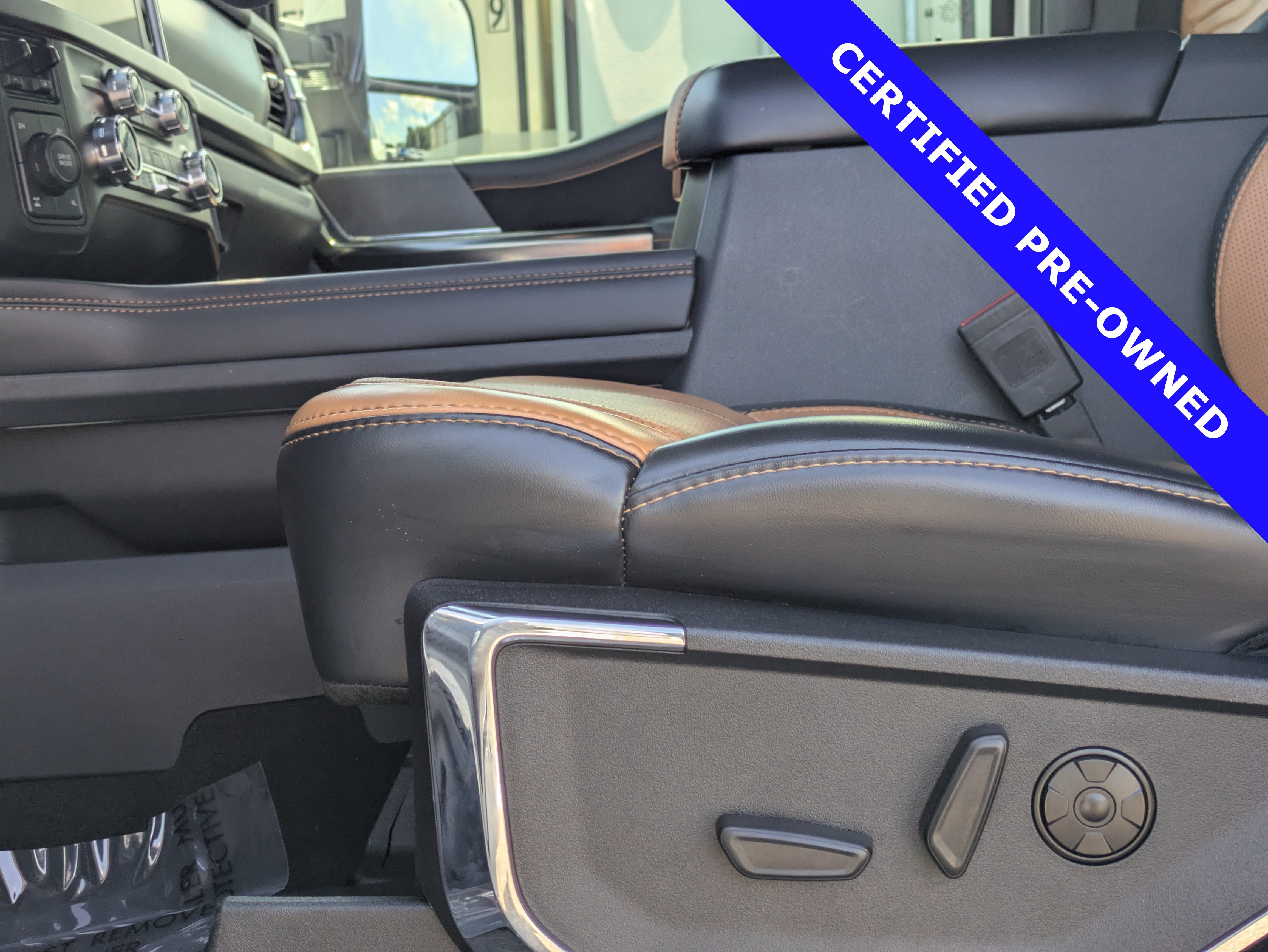 Certified 2024 Ford F250 Platinum AWD/4WD image 25