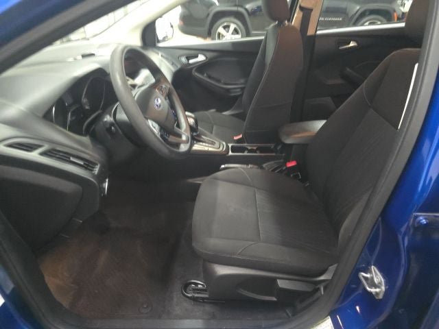 Certified 2018 Ford Focus SE FWD image 14