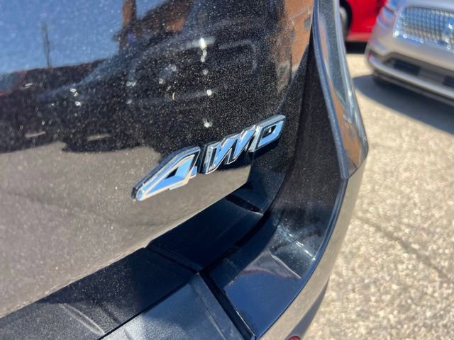 Certified 2024 Ford Explorer XLT w/ Equipment Group 202A AWD/4WD image 23