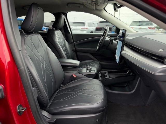 Certified 2021 Ford Mustang Mach-E Select image 31