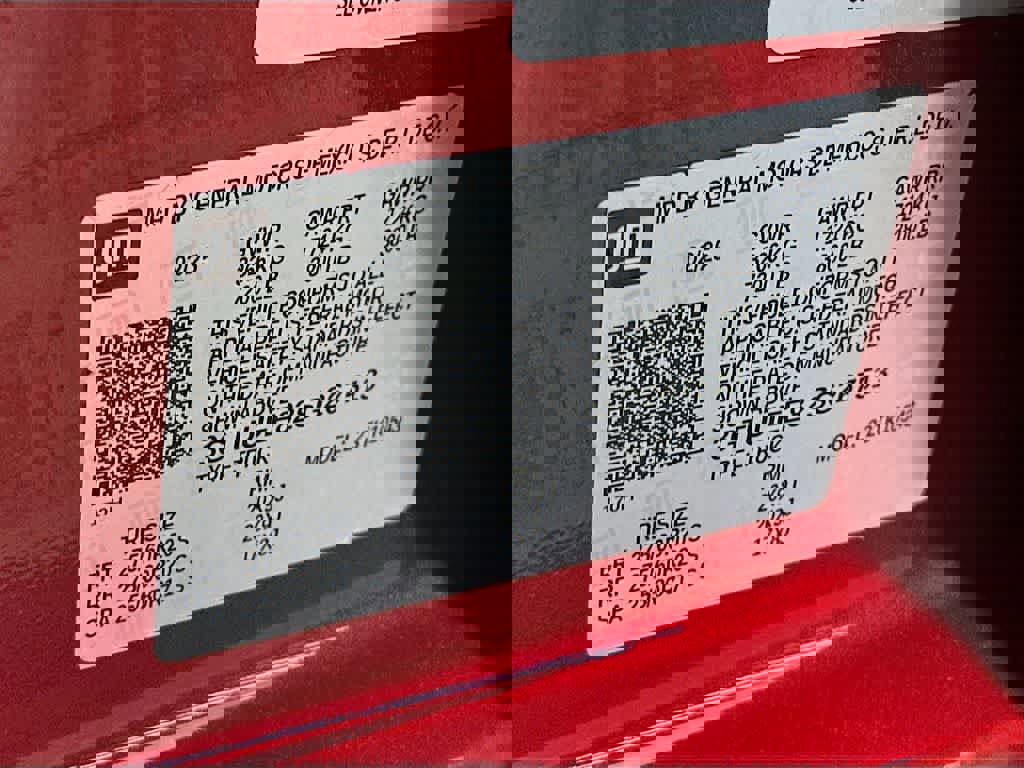 Used 2025 GMC Sierra 1500 AT4 w/ Technology Package image 26