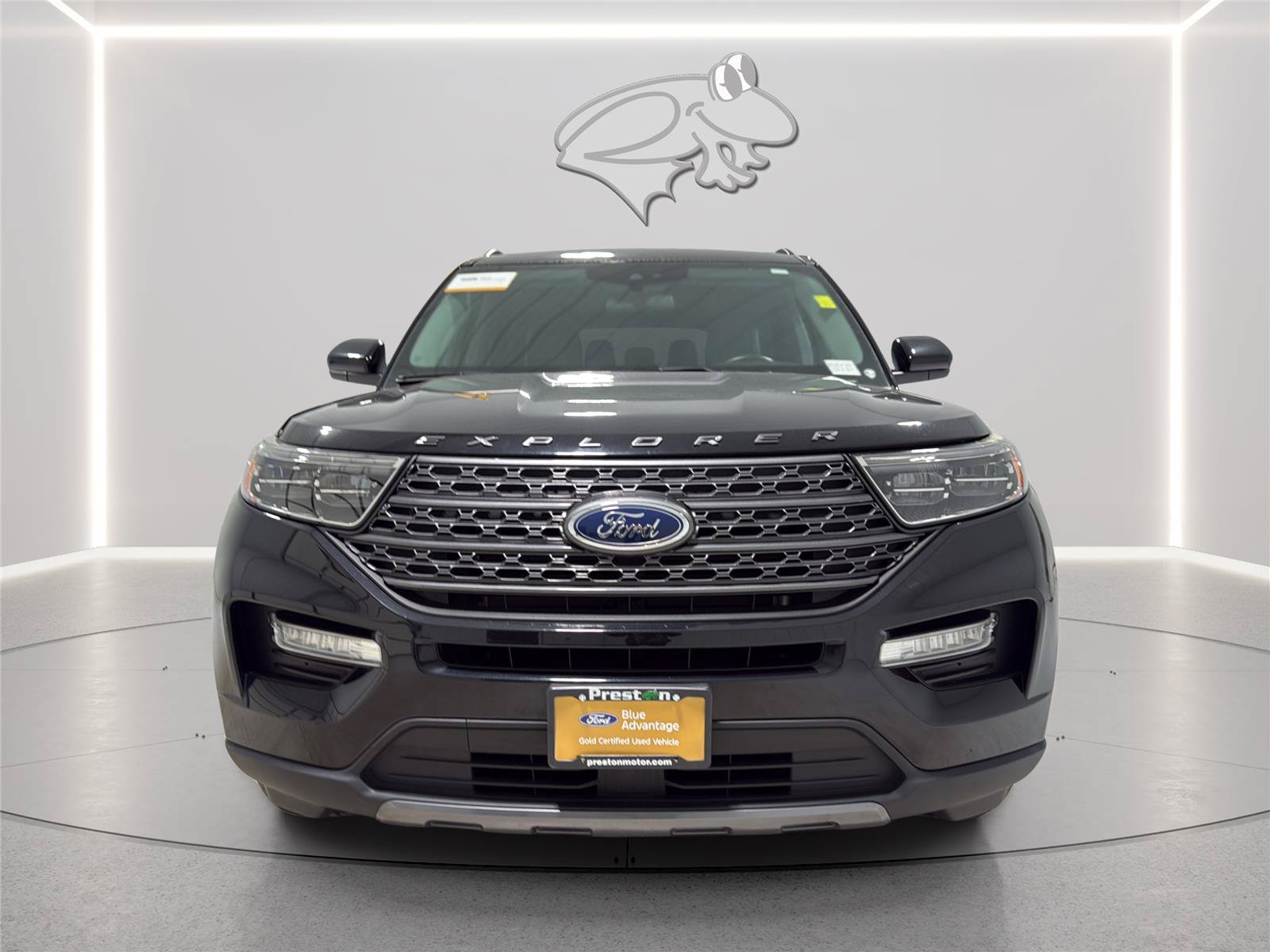 Certified 2022 Ford Explorer XLT w/ Equipment Group 202A AWD/4WD image 9