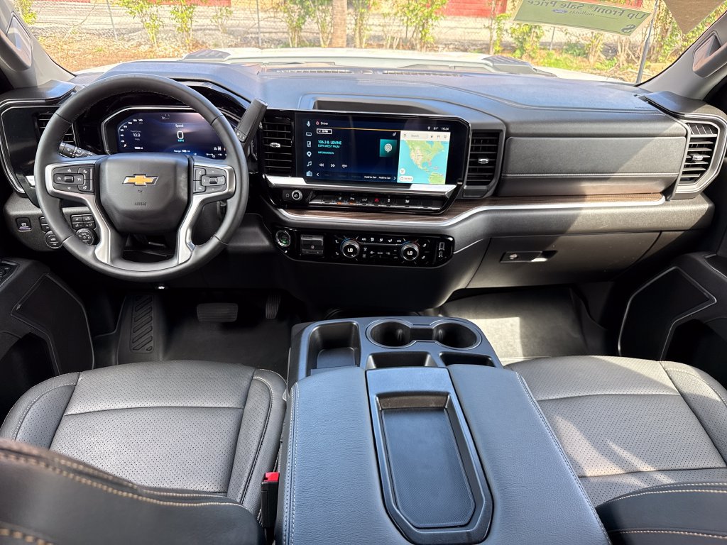 Used 2026 Chevrolet Silverado 2500 LT w/ All Star Edition AWD/4WD image 5