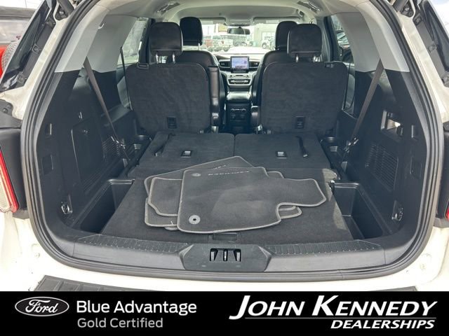 Certified 2022 Ford Explorer XLT w/ Equipment Group 202A AWD/4WD image 14