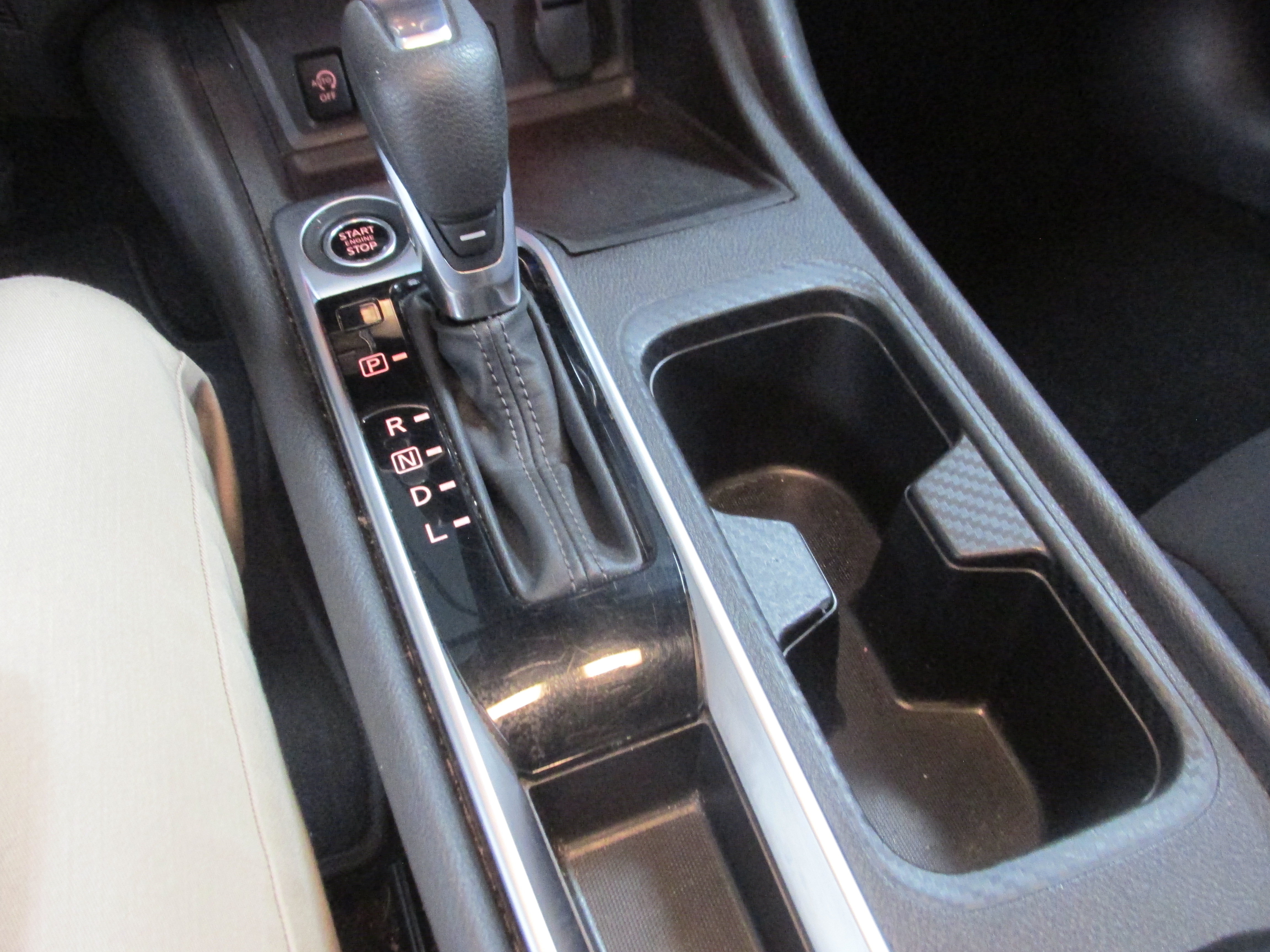 Used 2024 Nissan Sentra SV w/ All-Weather Package FWD image 36