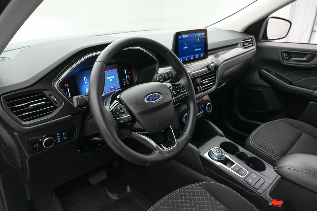 Certified 2024 Ford Escape Active AWD/4WD image 13
