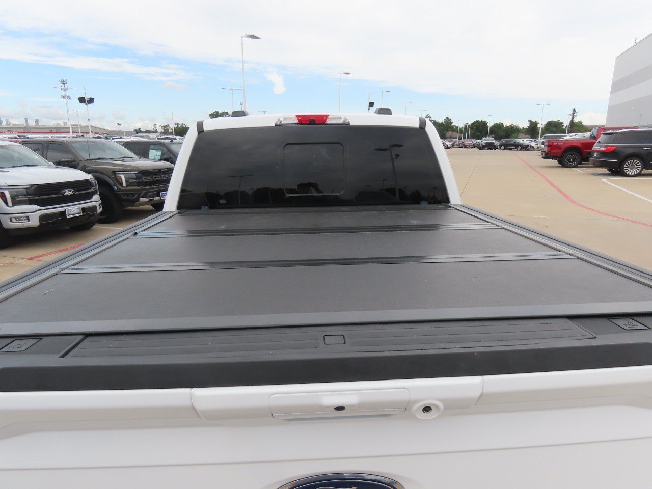 Certified 2022 Ford F150 Lariat w/ Equipment Group 502A High AWD/4WD image 12