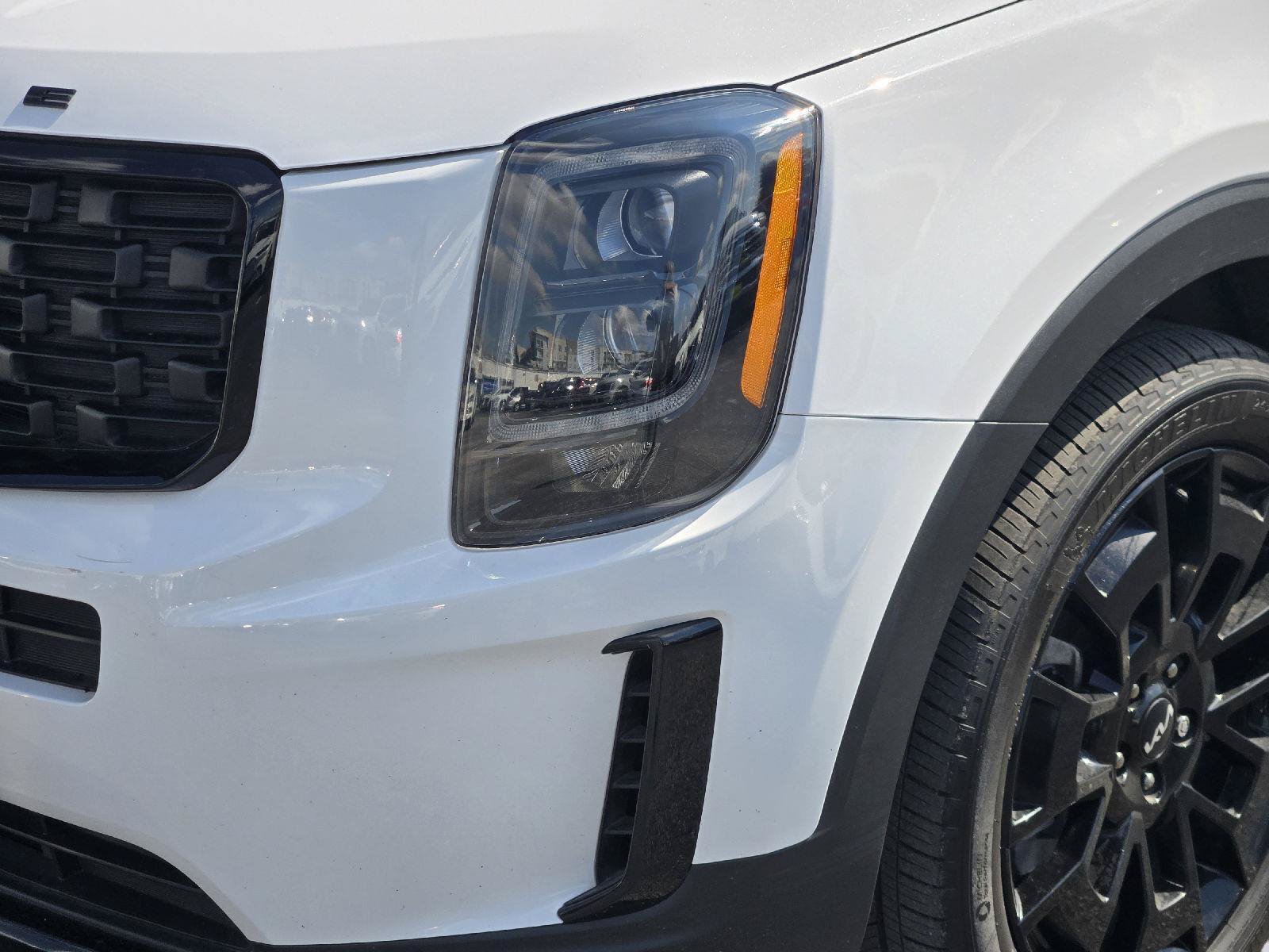 Used 2022 Kia Telluride EX w/ EX Premium Package AWD/4WD image 10