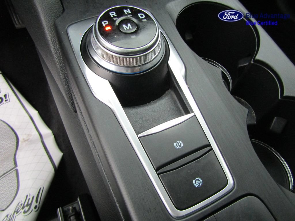 Certified 2020 Ford Escape Titanium AWD/4WD image 23