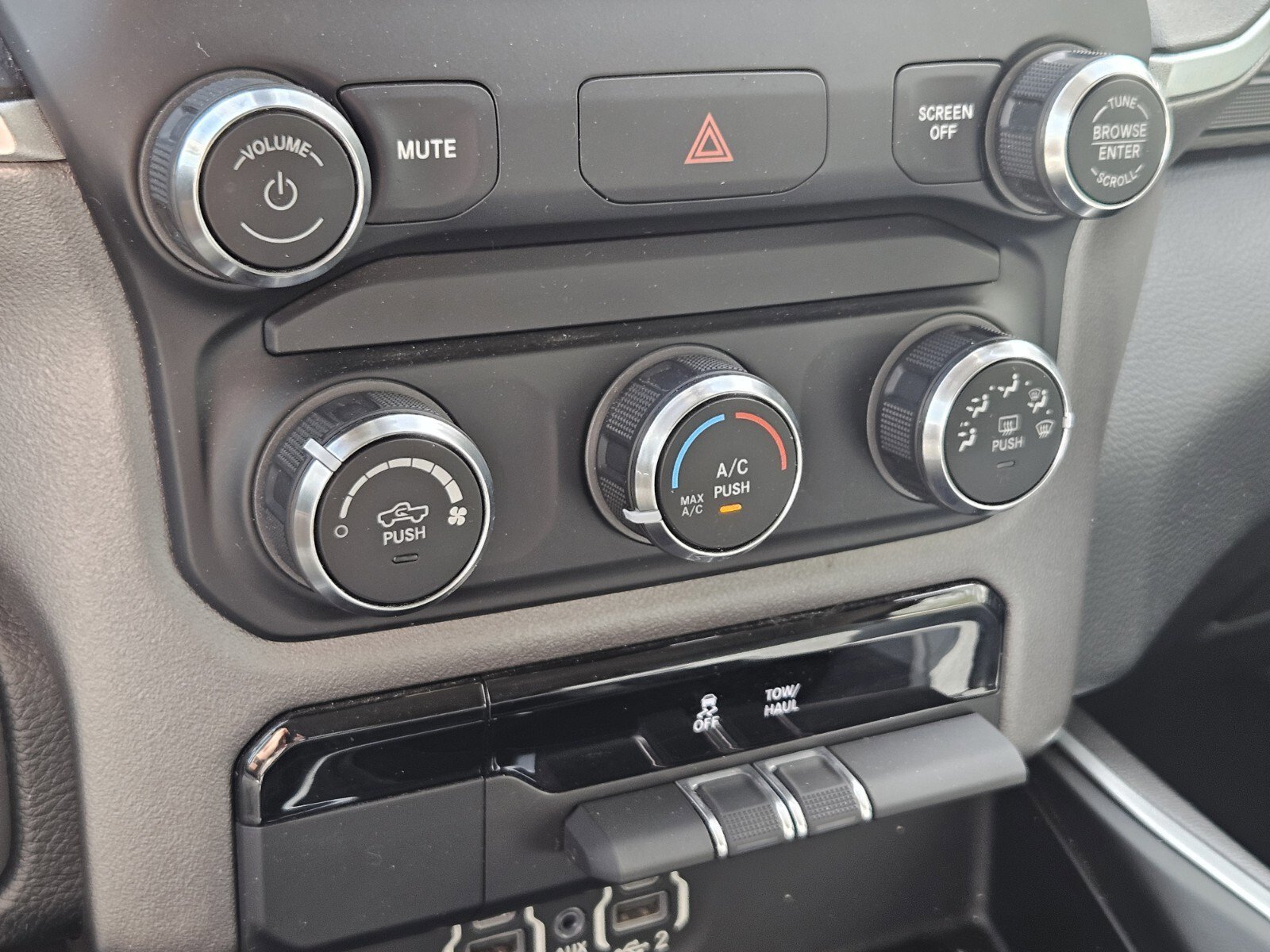 Used 2020 RAM 1500 Big Horn image 15