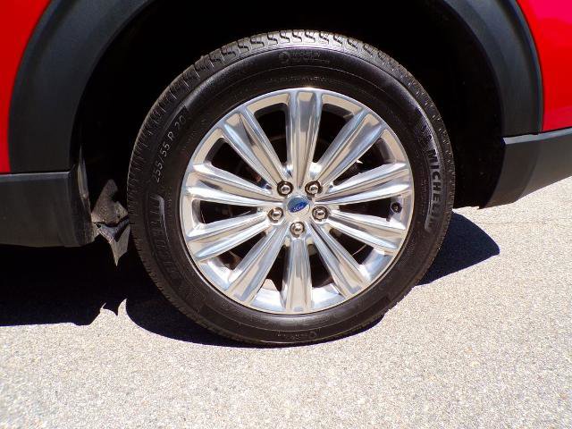 Certified 2025 Ford Explorer Platinum w/ LUX Leather Package AWD/4WD image 5