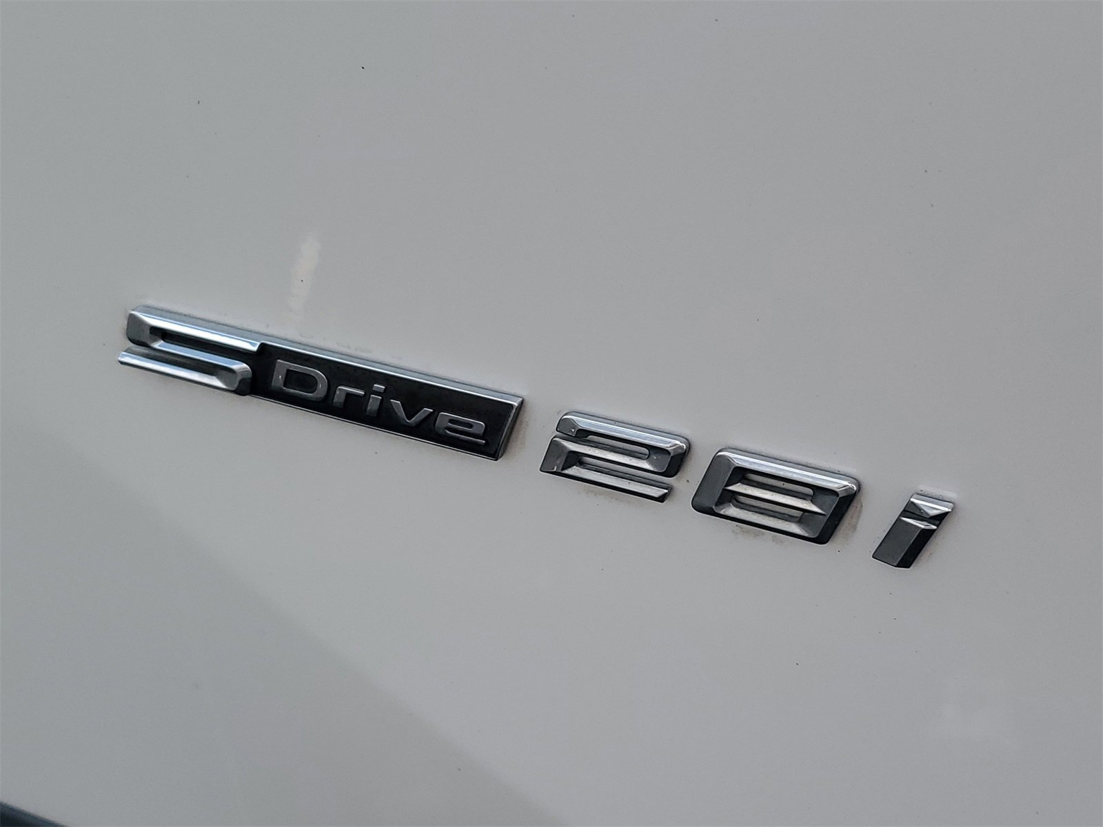 Used 2018 BMW X1 sDrive28i image 9