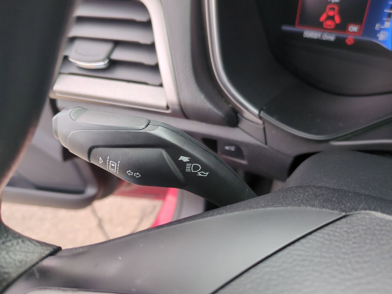 Certified 2020 Ford Fusion SE image 40