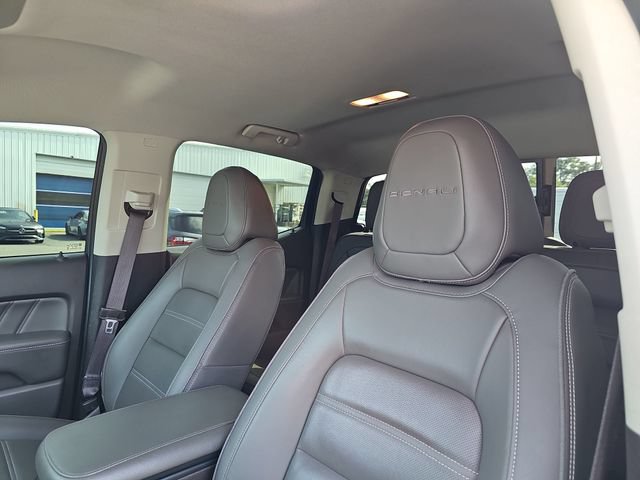 Used 2021 GMC Canyon Denali RWD image 14