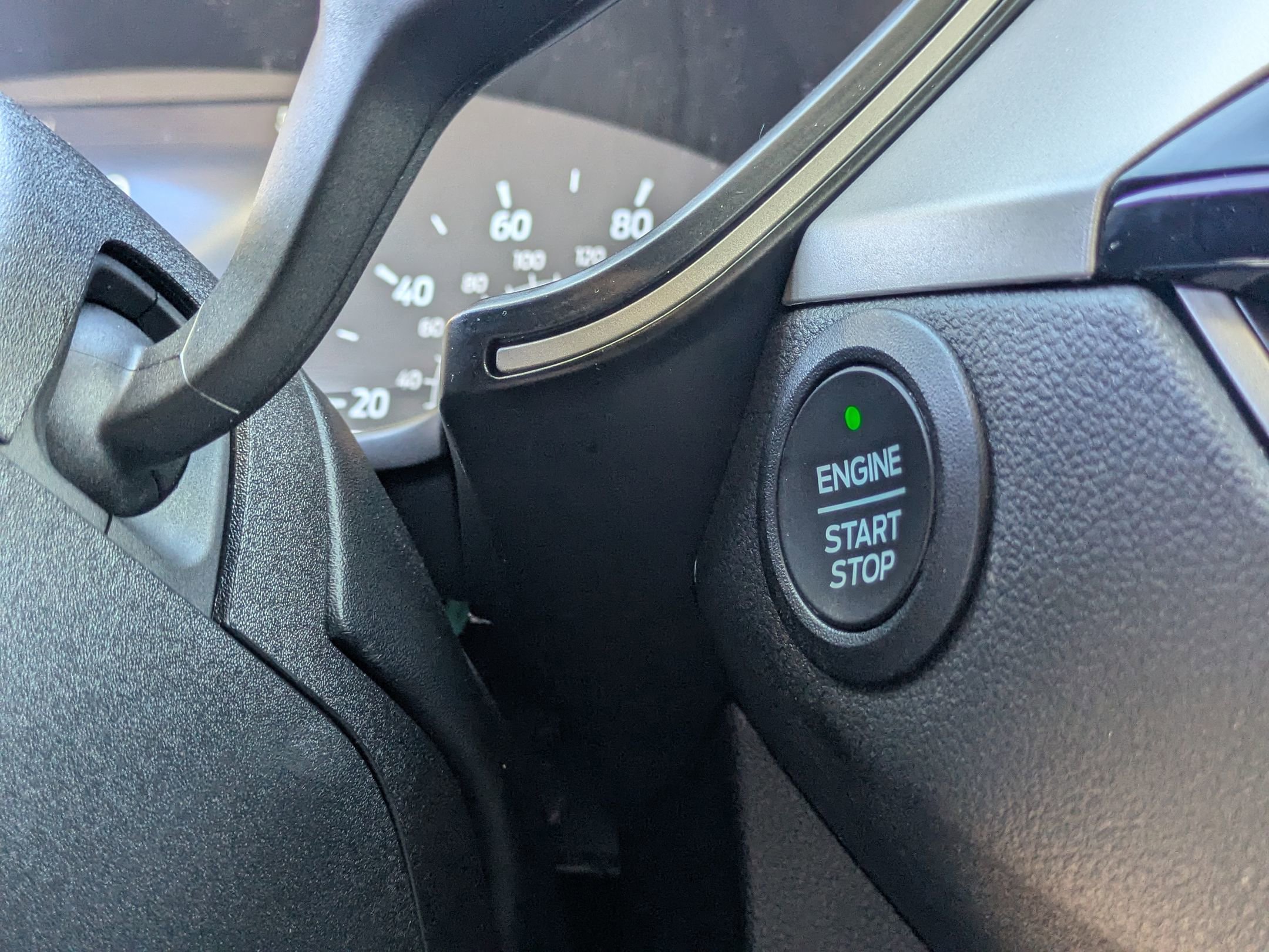 Certified 2022 Ford Escape SE w/ SE Sport Appearance Package image 25