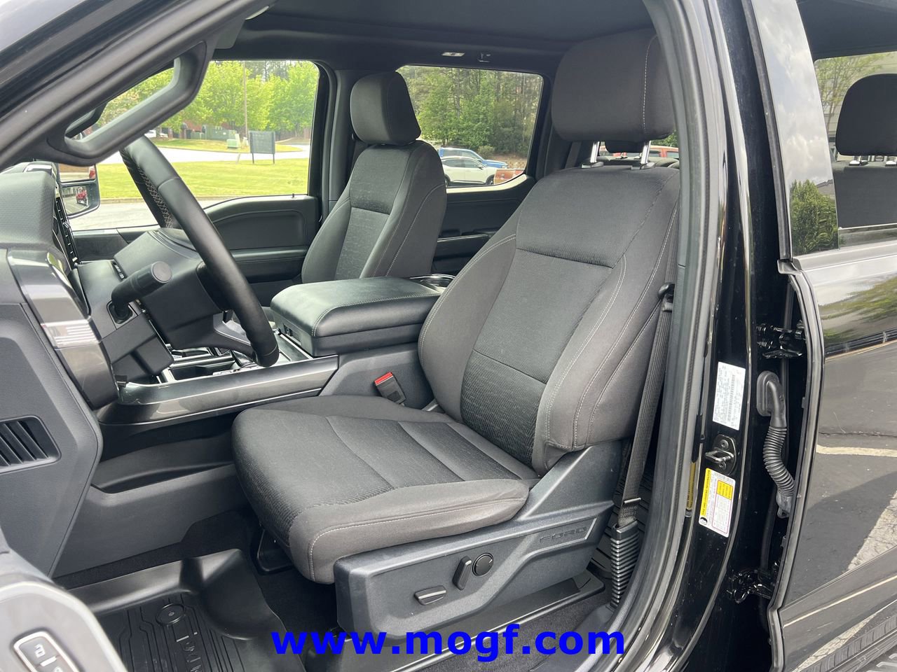 Certified 2023 Ford F150 XLT w/ Equipment Group 302A High image 25