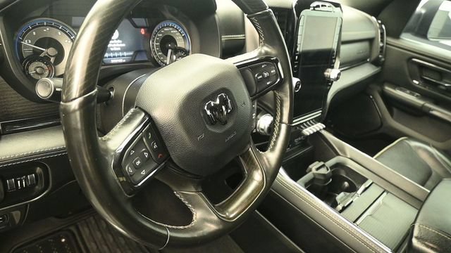 Used 2022 RAM 1500 Limited w/ Body Color Bumper Group AWD/4WD image 16
