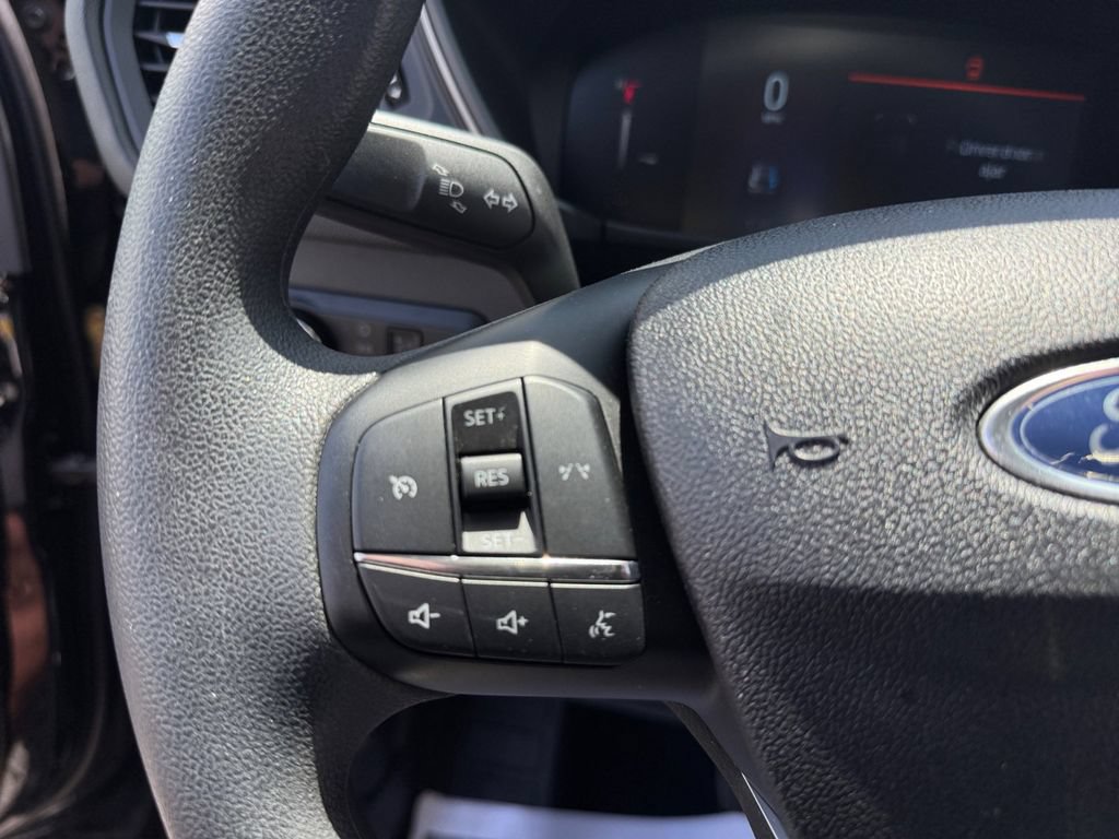 Certified 2025 Ford Escape Active AWD/4WD image 29
