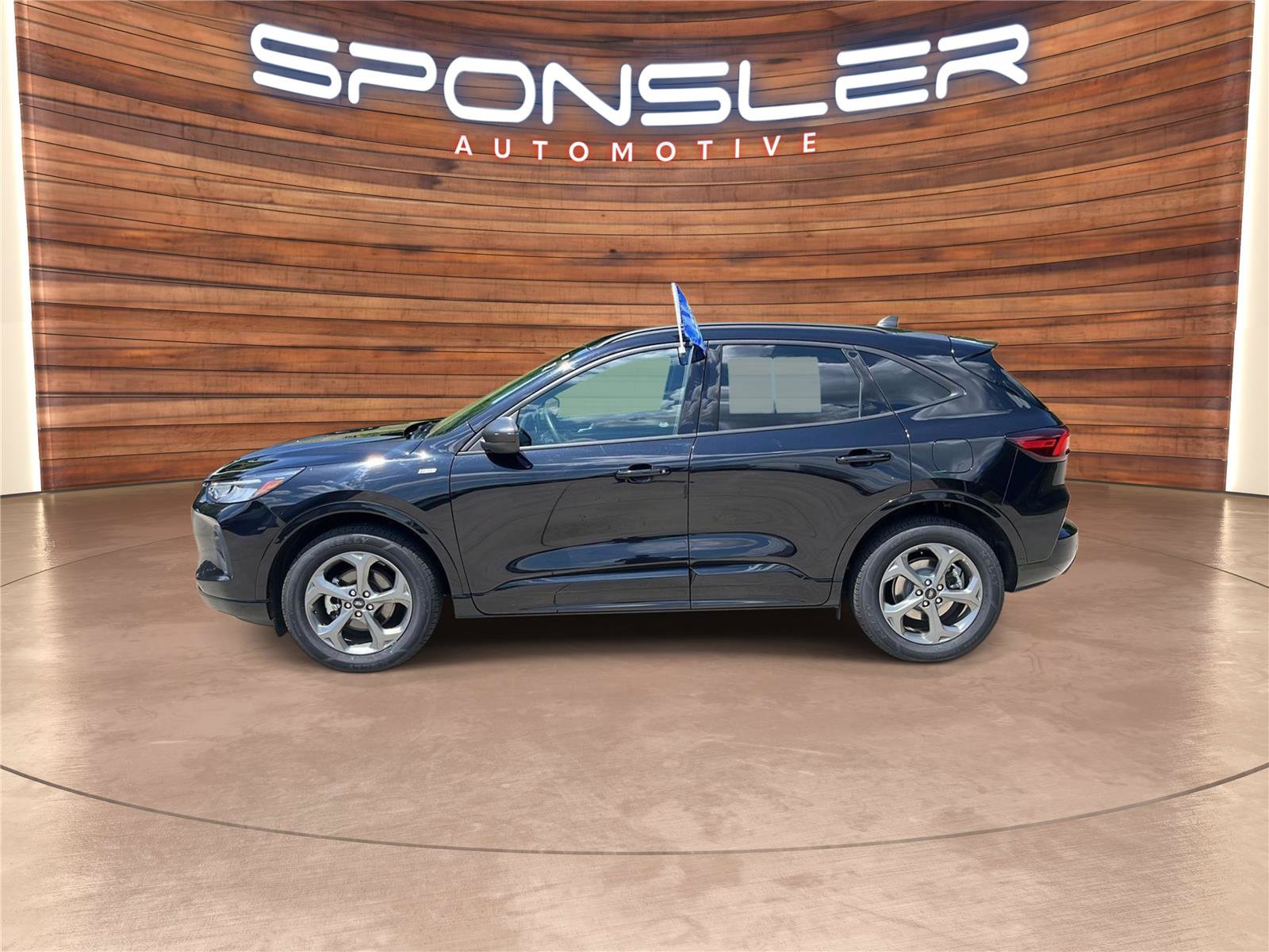 Certified 2023 Ford Escape ST-Line w/ Tech Pack #1 AWD/4WD image 2