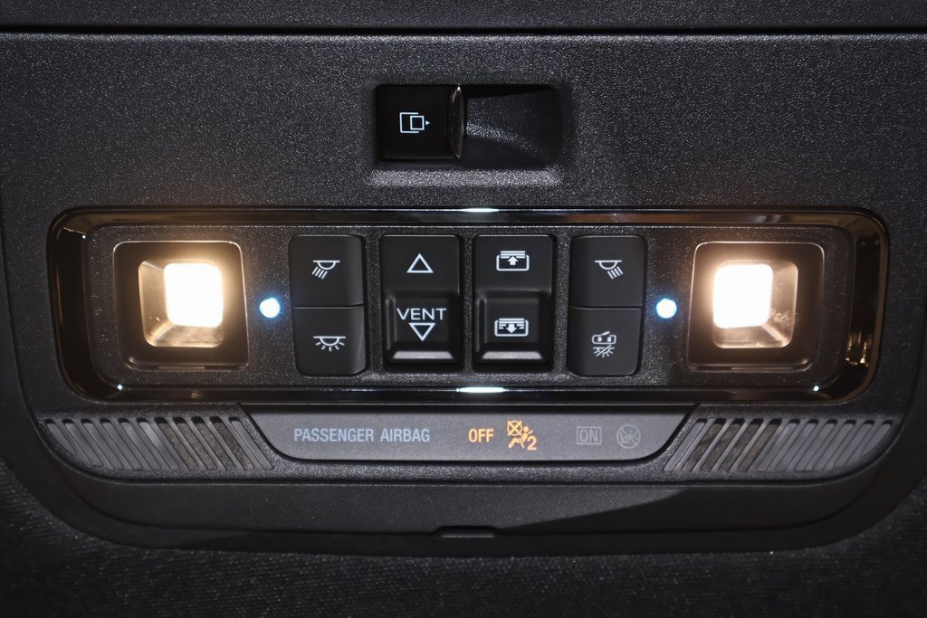 Certified 2023 Ford F150 Lightning Lariat w/ Equipment Group 511A High image 29