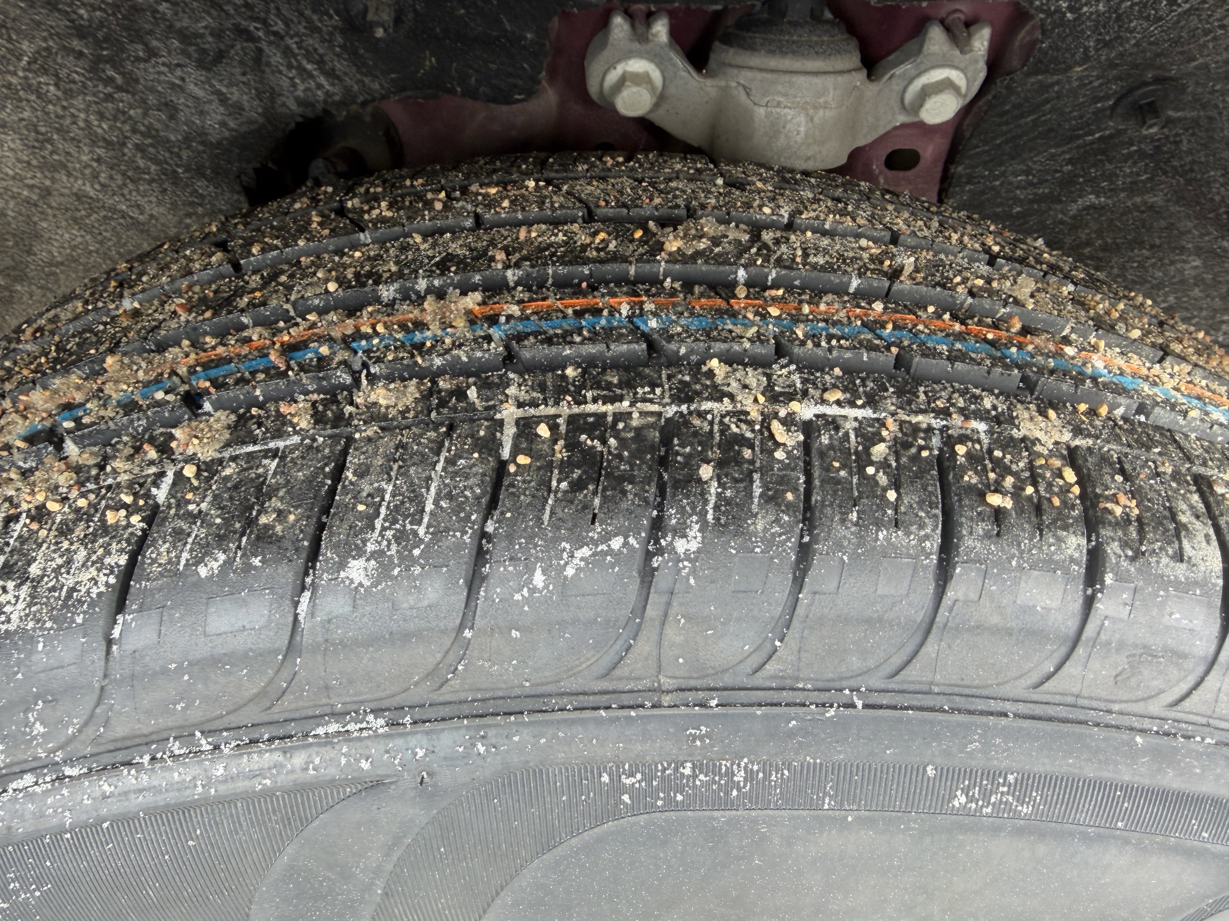 Certified 2023 Ford Explorer XLT w/ Equipment Group 202A image 21